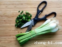 水果一洗就掉色？染色水果吗？